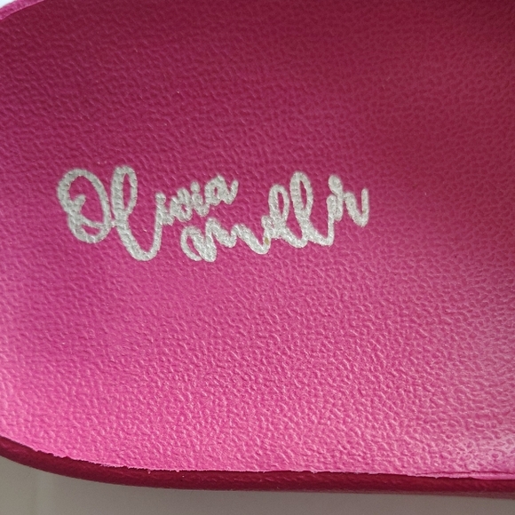 Olivia Miller Pink Floral Sandals - Picture 4 of 4